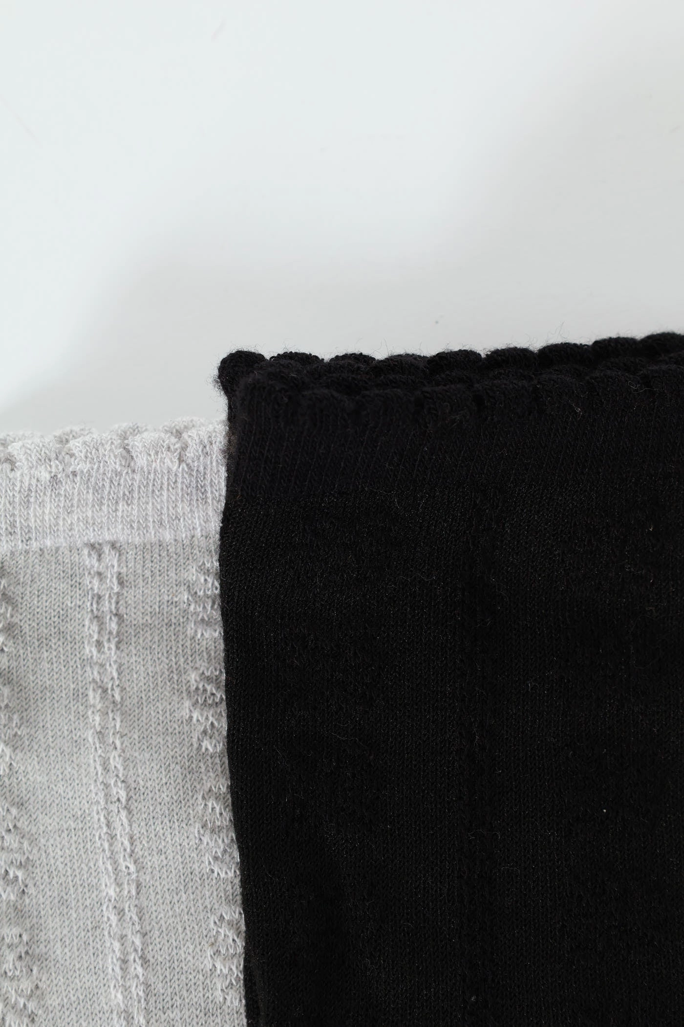 2 Pack Jacquard Flowers Crew Socks - Black/Grey