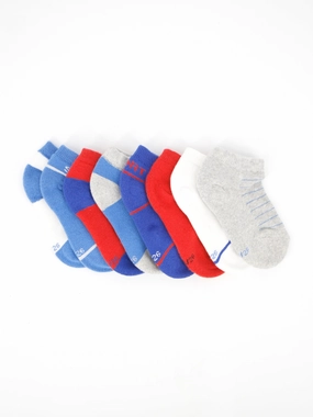 8 Pair Socks