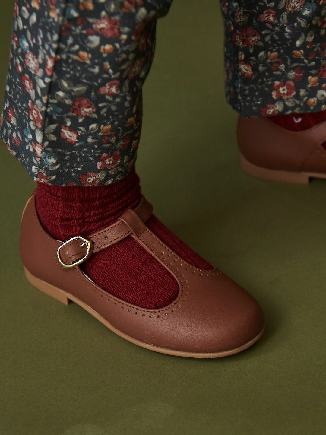 Burgundy Ribbed Short Kids Socks