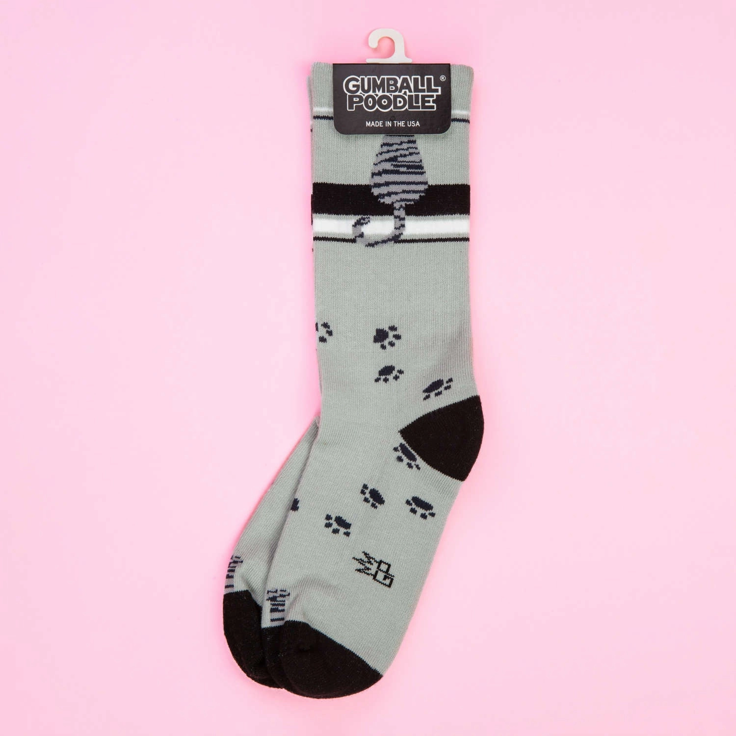 Sitting Gray Tabby Cat - Gym Crew Socks