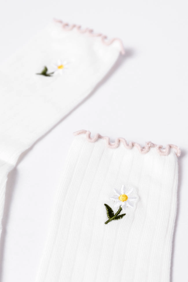 White Daisy Crew Socks