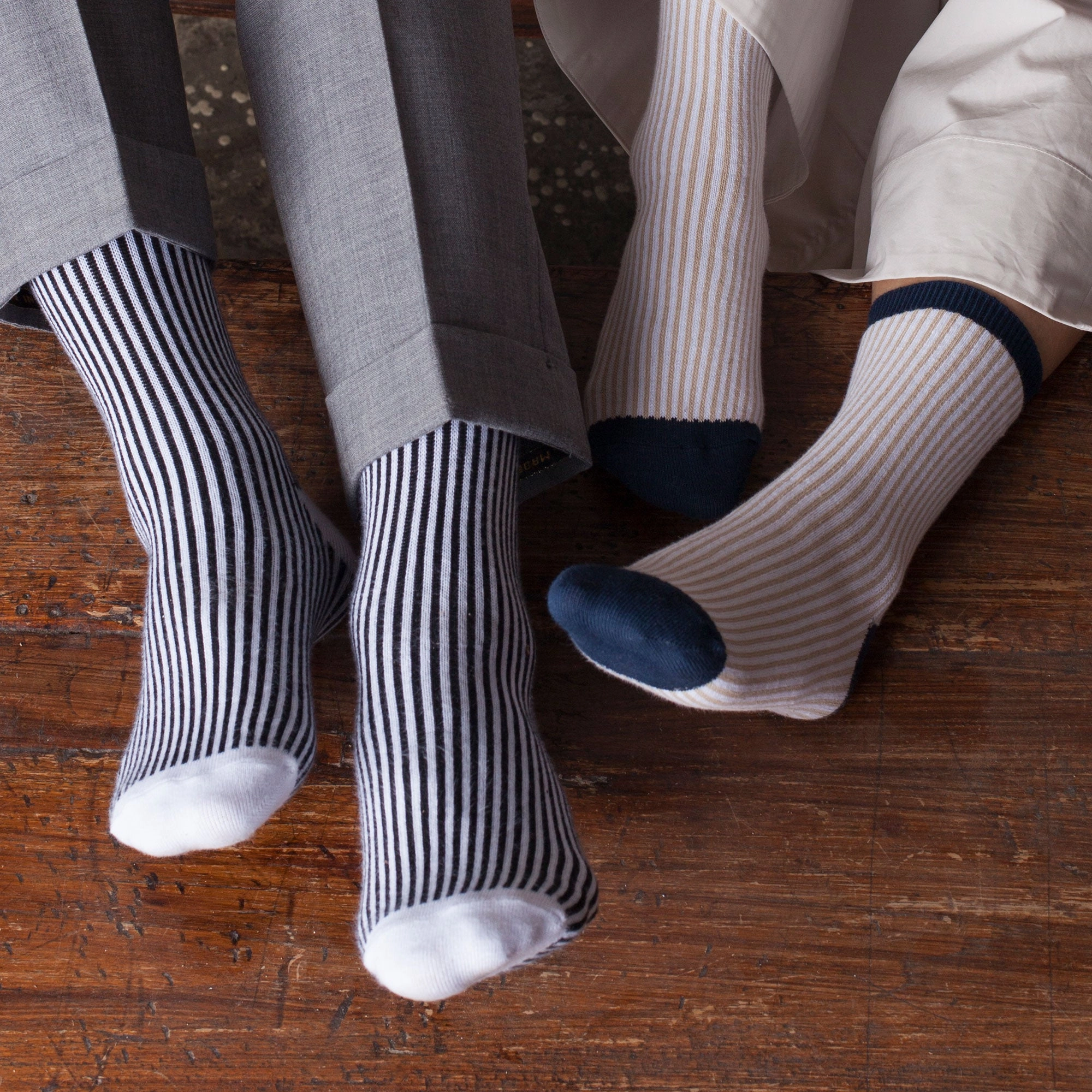 Women's Swoony Lines Socks - Beige, Ivory, & Navy